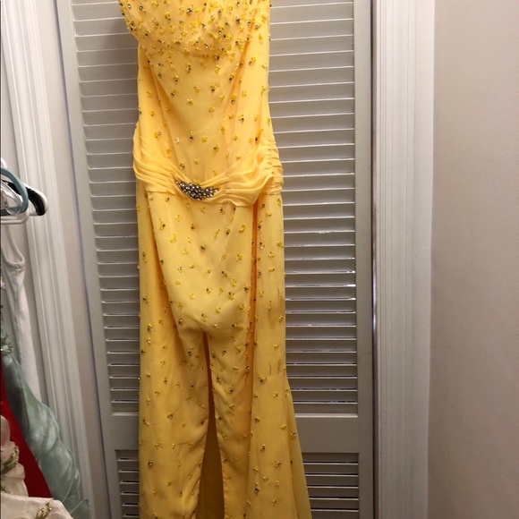 Jovani gown - Picture 2 of 4